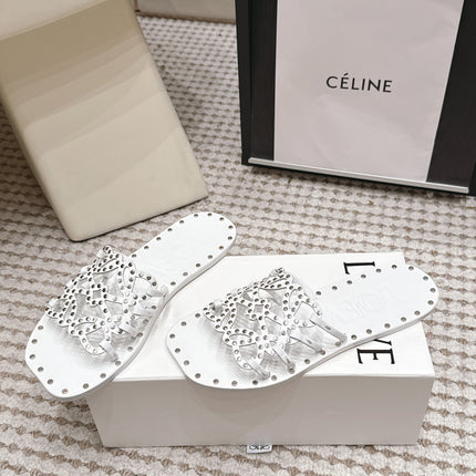 LOEWE 26S PETAL ANAGRAM SLIDE IN WHITE CALFSKIN WITH STUDS