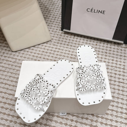LOEWE 26S PETAL ANAGRAM SLIDE IN WHITE CALFSKIN WITH STUDS