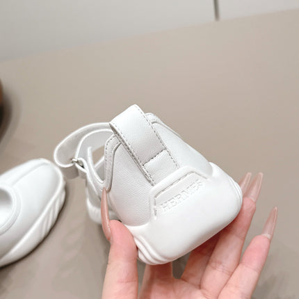 HM 26S KICHU BALLET FLAT IN WHITE CALFSKIN