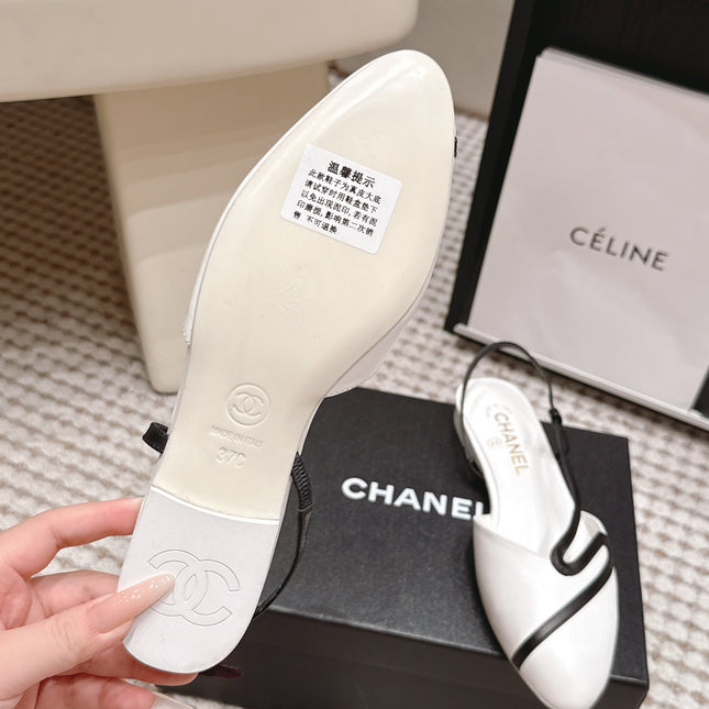CHANEL 26S SLINGBACK FLATS IN WHITE CALFSKIN WITH BLACK TRIM