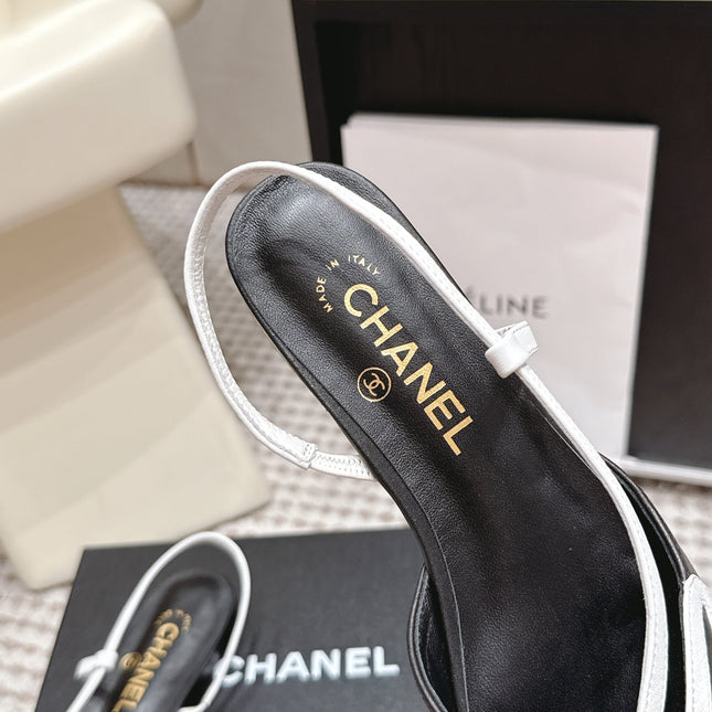 CHANEL 26S SLINGBACK FLATS IN BLACK CALFSKIN WITH WHITE TRIM