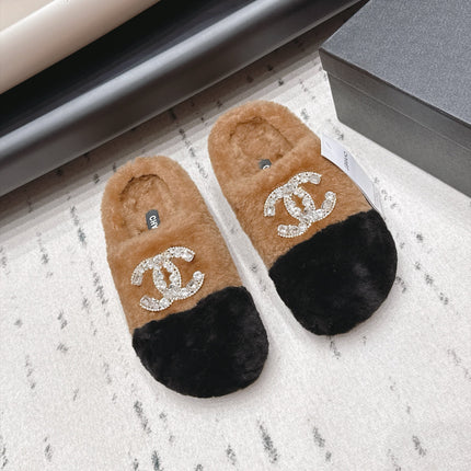 CHANEL 26S MULES IN BROWN AND BLACK SHEARLING WITH ROUND TOE