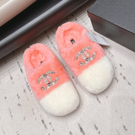 CHANEL 26S MULES IN LIGHT PINK AND WHITE SHEARLING WITH ROUND TOE