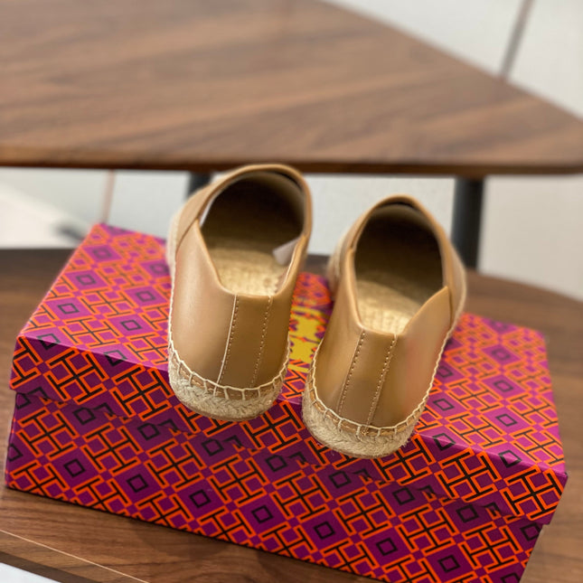 TORY BURCH ESPADRILLES IN CAMEL BEIGE CALFSKIN