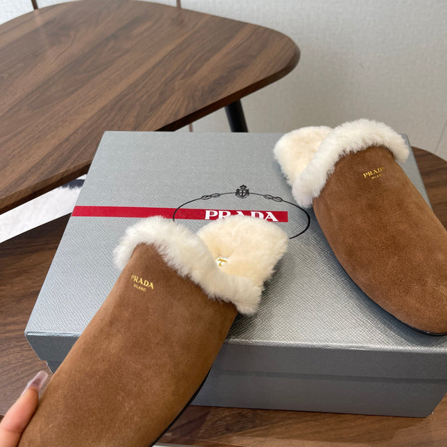 PRADA 25S CLOGS IN BROWN SUEDE FUR-LINED