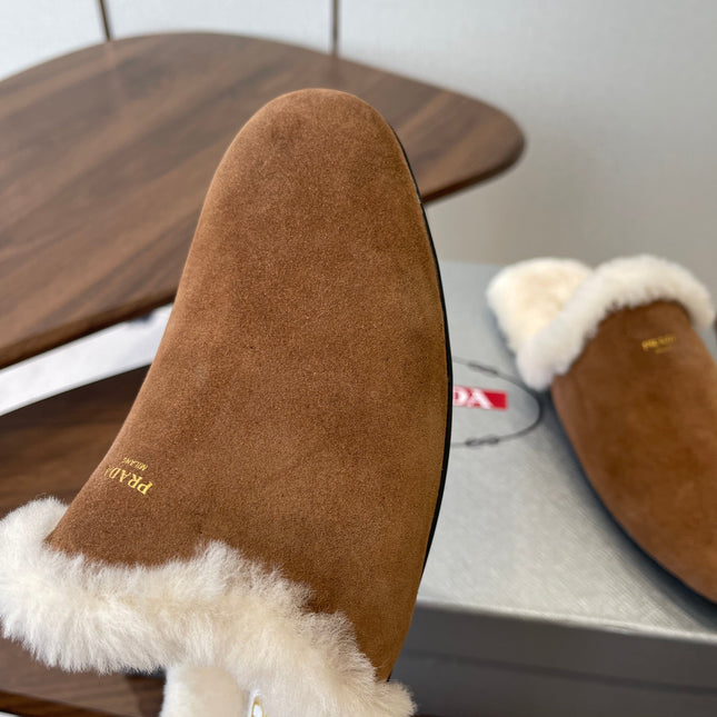 PRADA 25S CLOGS IN BROWN SUEDE FUR-LINED