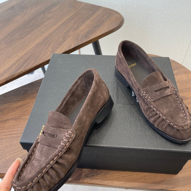 YSL 26S LOAFER IN EARTH BROWN SUEDE
