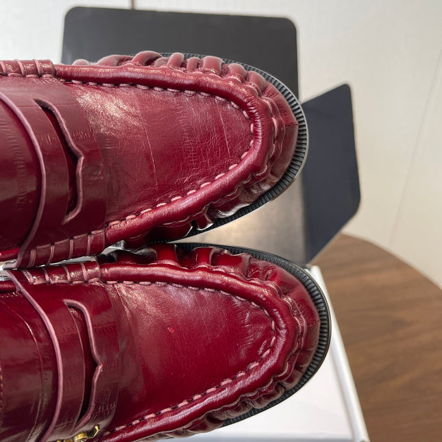 YSL 26S HEELED LOAFERS 100 MM IN DARK RED SHINY CALFSKIN