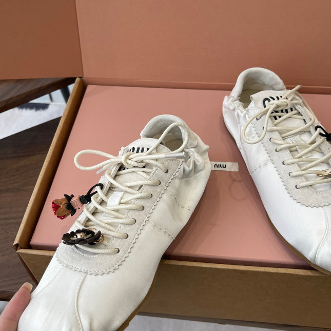 MIUMIU 26S SNEAKERS IN IVORY WHITE PLUME SATIN