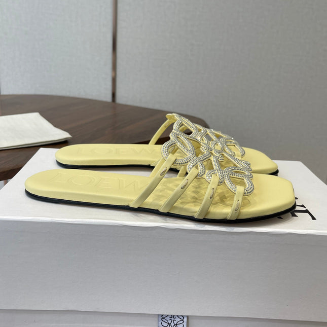 LOEWE 26S FLAT SANDALS IN YELLOW CALFSKIN WITH CRYSTALS