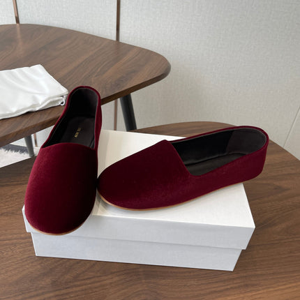 THE ROW 26S BALLET FLATS IN BURGUNDY RED VELVET