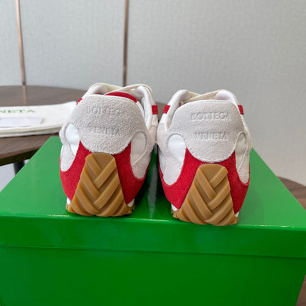 BOTTEGA VENETA 26S ORBIT FLASH SNEAKERS IN WHITE AND RED SUEDE