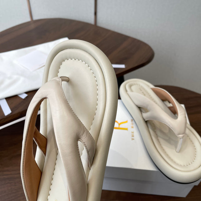 THE ROW 26S PUFFED THONG SANDALS IN IVORY WHITE CALFSKIN