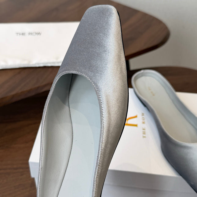 THE ROW 26S POINTED TOE MULES IN LIGHT GREY VELVET