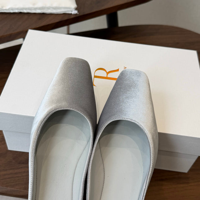 THE ROW 26S POINTED TOE MULES IN LIGHT GREY VELVET