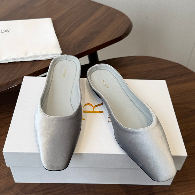 THE ROW 26S POINTED TOE MULES IN LIGHT GREY VELVET