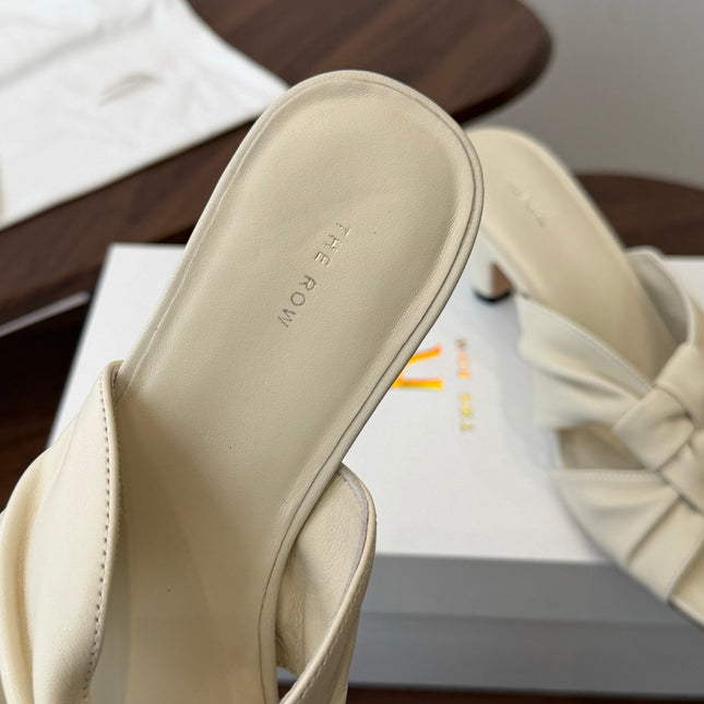 THE ROW 26S KNOT HEELED SLIDE SANDALS 35MM IN IVORY WHITE LAMBSKIN