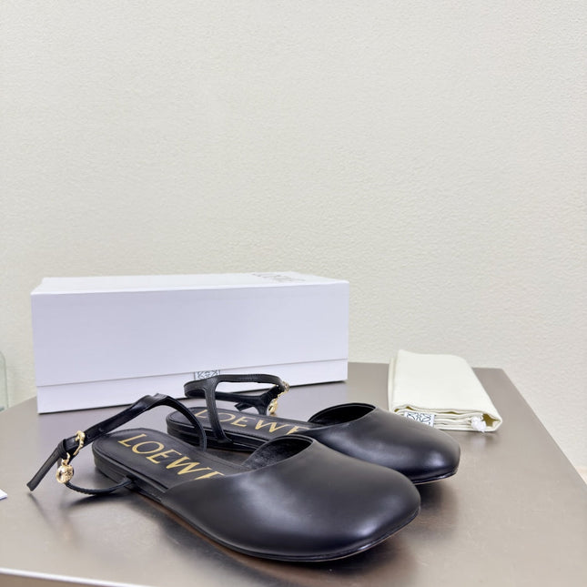 LOEWE 26S SLINGBACK FLAT PUMPS IN BLACK CALFSKIN