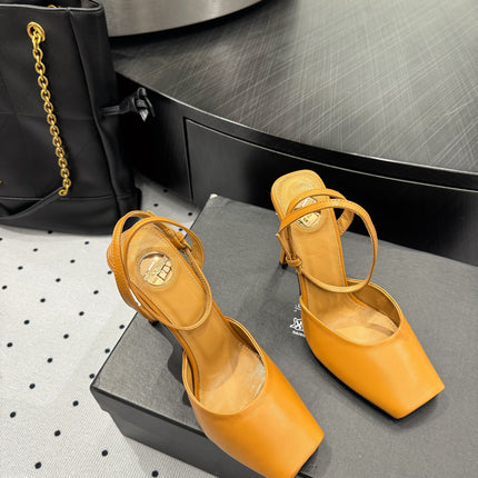 YSL 26S SQUARE-TOE HIGH HEELS 105 MM IN OCHRE YELLOW CALFSKIN