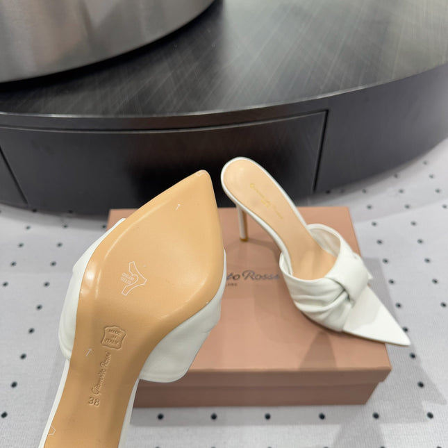 GIANVITO ROSSI 26S KNOTTED STRAP SANDALS 105 MM IN WHITE LAMBSKIN