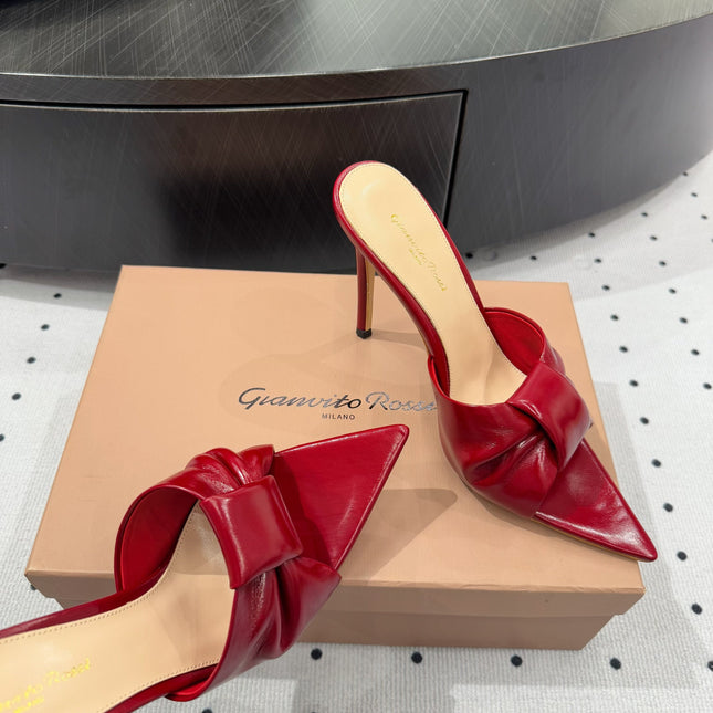 GIANVITO ROSSI 26S KNOTTED STRAP SANDALS 105 MM IN DARK RED LAMBSKIN