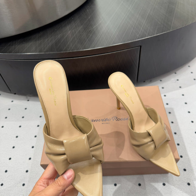 GIANVITO ROSSI 26S KNOTTED STRAP SANDALS 105 MM IN BEIGE LAMBSKIN