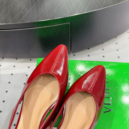 BOTTEGA VENETA 26S SLINGBACK FLATS IN RED CALFSKIN