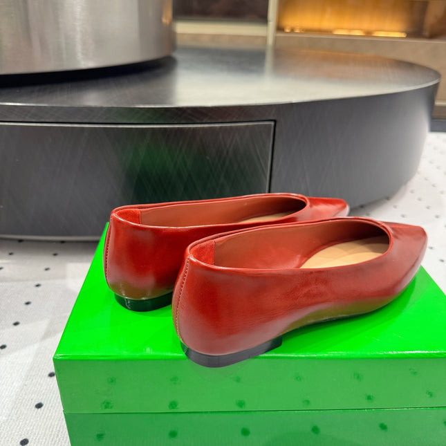 BOTTEGA VENETA 26S BALLET FLATS IN RED CALFSKIN