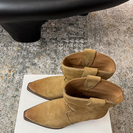 CELINE 26S ANKLE BOOTS 55 MM IN CAMEL BROWN SUEDE