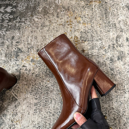 YSL 26S ANKLE BOOTS 70 MM IN BROWN SHINY CALFSKIN