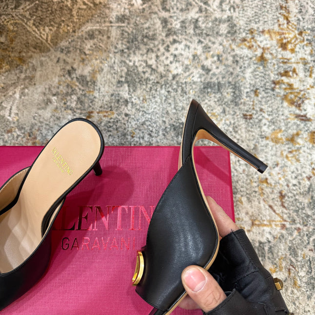 VALENTINO 26S HIGH HEEL SANDALS 105 MM IN BLACK CALFSKIN