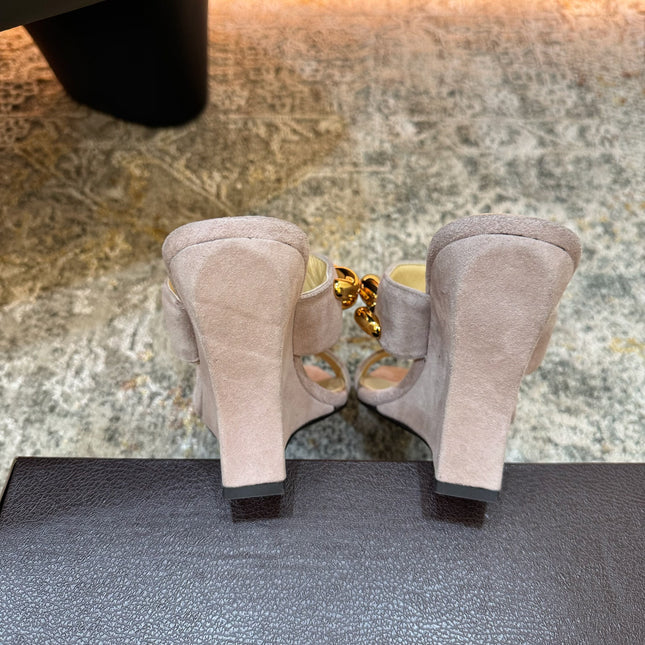 ALAIA 26S DOUBLE STRAP WEDGE SANDALS 110 MM IN BEIGE SUEDE WITH GOLD HARDWARE