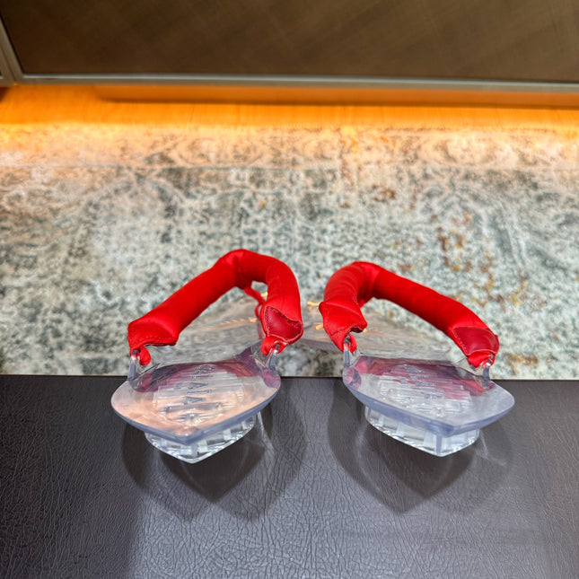 ALAIA 26S THONG SANDALS IN RED SATIN AND TRANSPARENT PVC