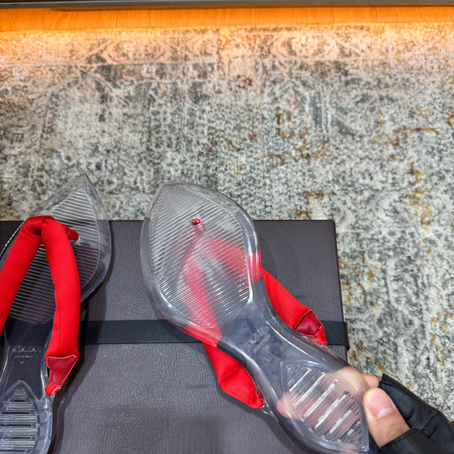 ALAIA 26S THONG SANDALS IN RED SATIN AND TRANSPARENT PVC
