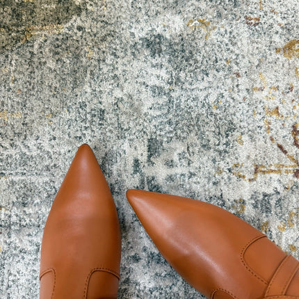 HM 26S FLAT KNEE-HIGH BOOTS IN COGNAC BROWN CALFSKIN 
