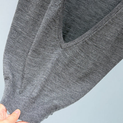 PRADA 26S V-NECK KNIT VEST 814