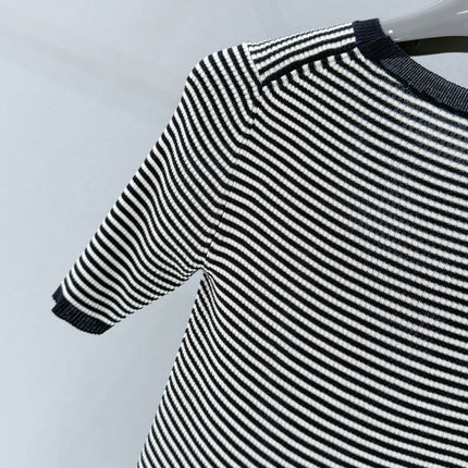 PRADA 26S SHORT SLEEVED KNIT T-SHIRT 811