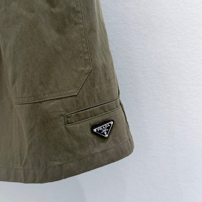 PRADA 26S SHORTS STYLE 860