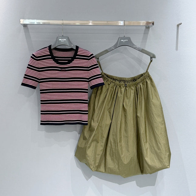 PRADA 26S SHORT-SLEEVED SWEATER STYLE 821