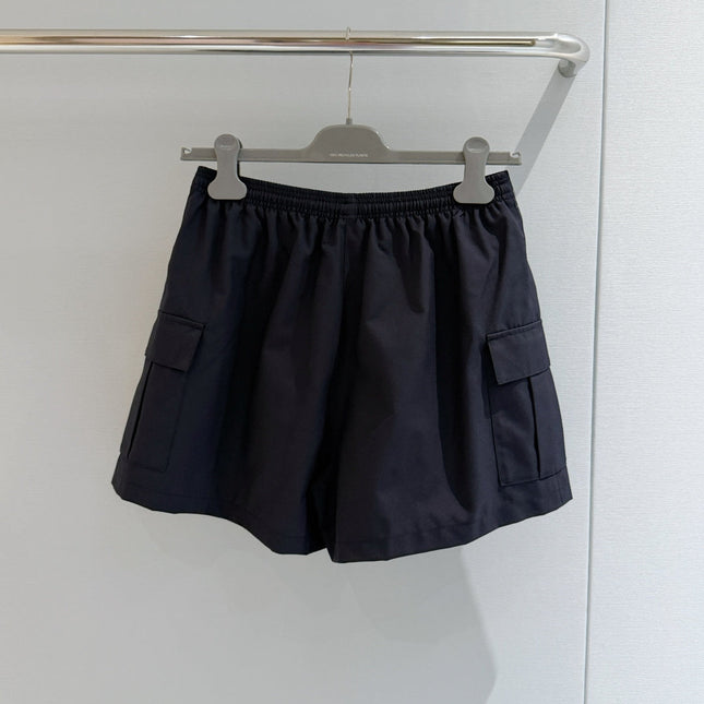 PRADA 26S CARGO SHORTS STYLE 957