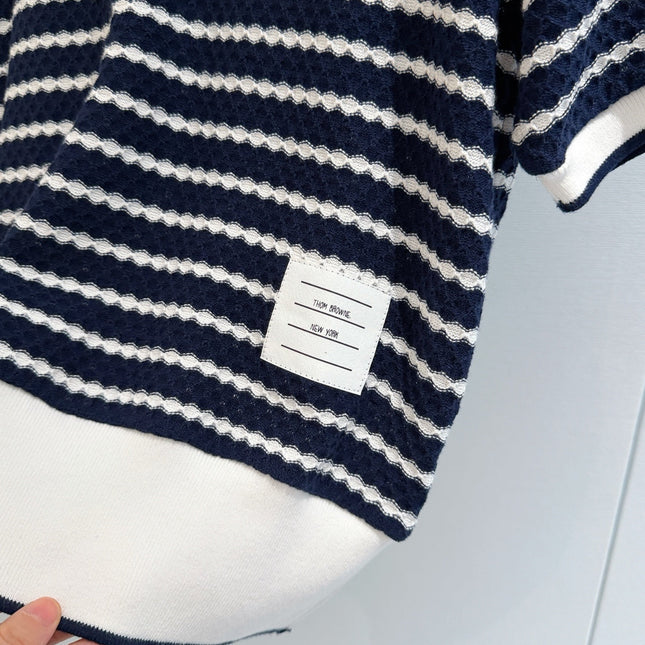 THOM 26S SHORT-SLEEVE KNIT TOP STYLE 198