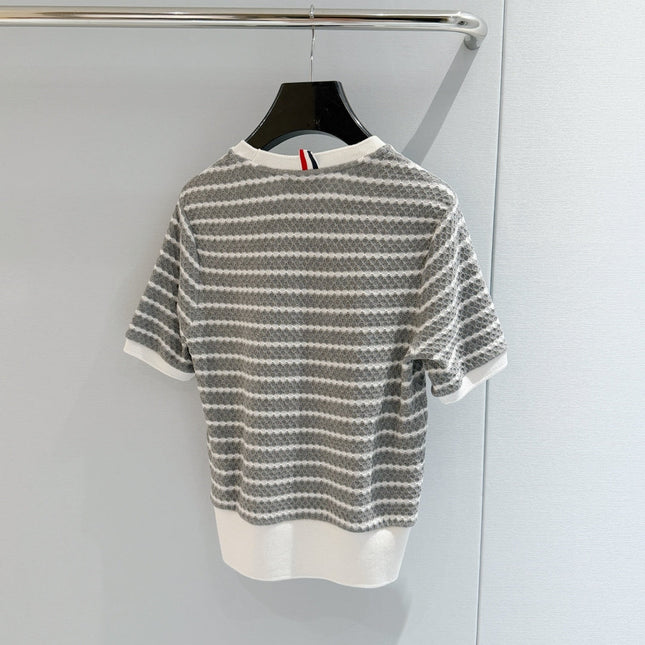 THOM 26S SHORT-SLEEVE KNIT TOP STYLE 196