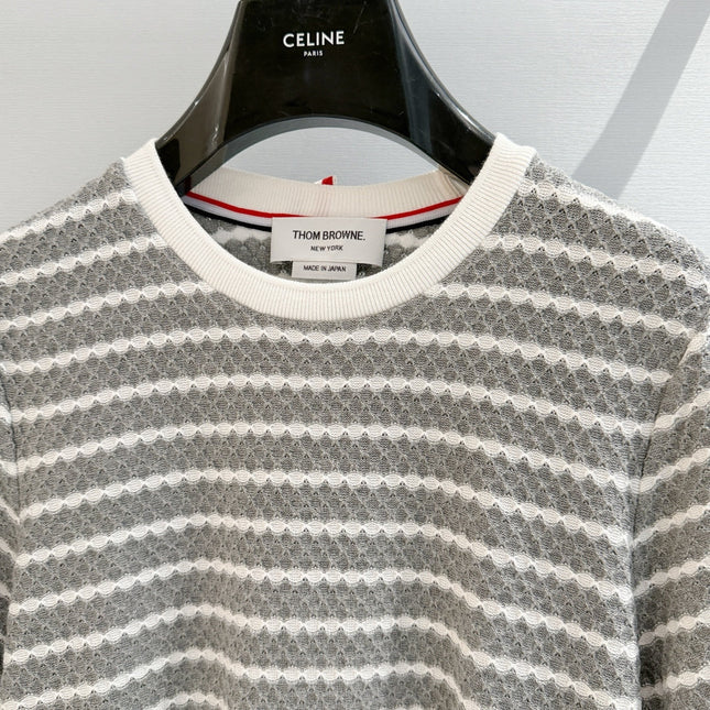 THOM 26S SHORT-SLEEVE KNIT TOP STYLE 196