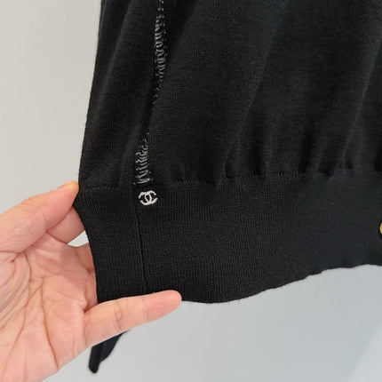 CHANEL 26S KNIT CARDIGAN 1557
