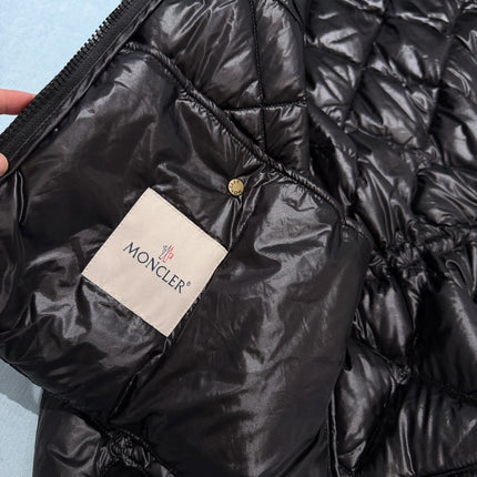 MONCLER 26S QUILTED DOWN JACKET 848