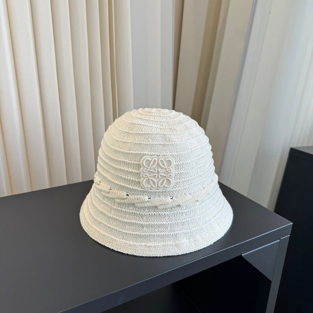 LOEWE 26S CROCHET BUCKET HAT STYLE 065