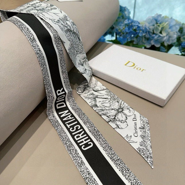 DIOR TWILLY 100 CM IN SILK 714373