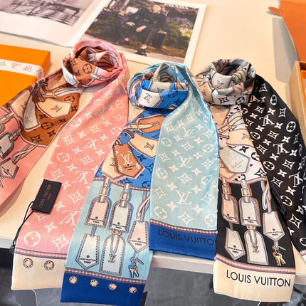 LV TWILLY 120 CM IN SILK 714394