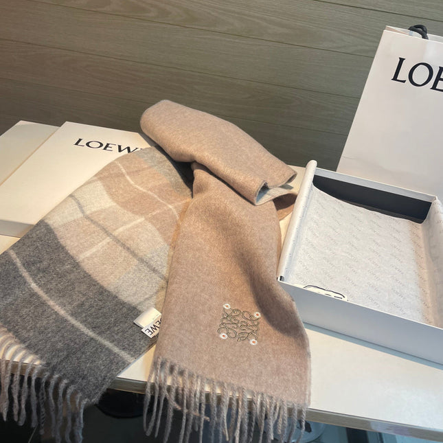 LOEWE 26S SCARF 180 IN CASHMERE 901958