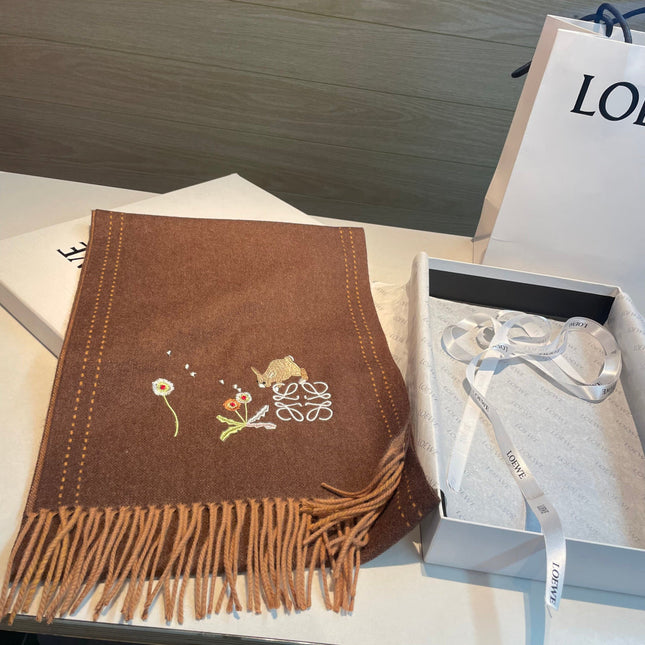 LOEWE 26S SCARF 180 IN CASHMERE 113777